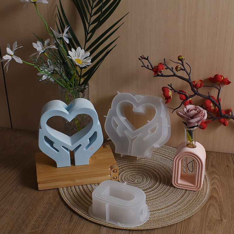 Hand-held heart-shaped flower  – Resin Art Heart recenzja i cena