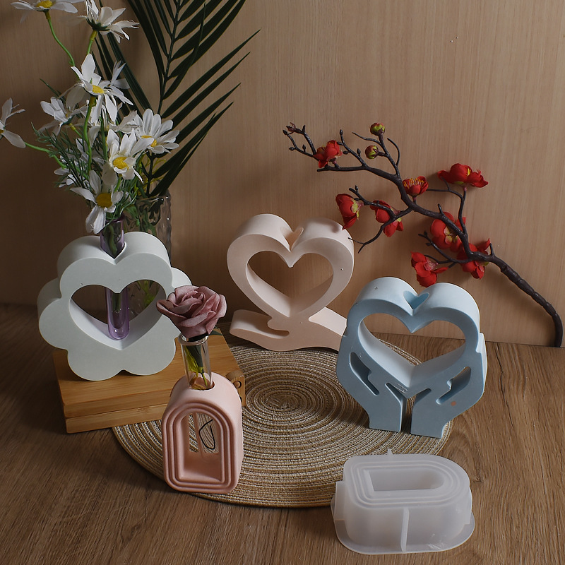 Hand-held heart-shaped flower  – Resin Art Heart recenzja i cena