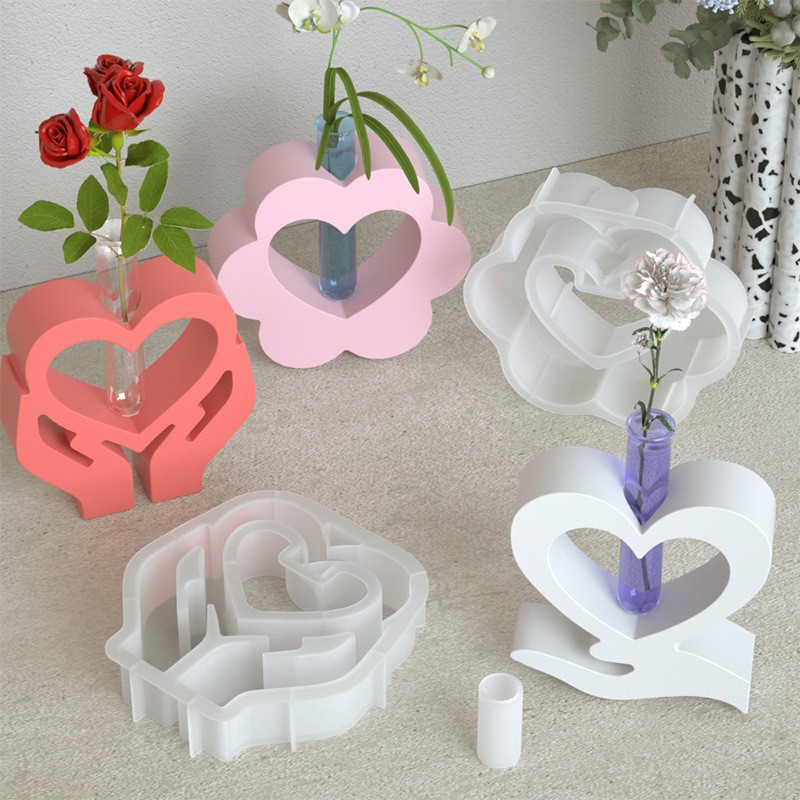 Hand-held heart-shaped flower  – Resin Art Heart recenzja i cena